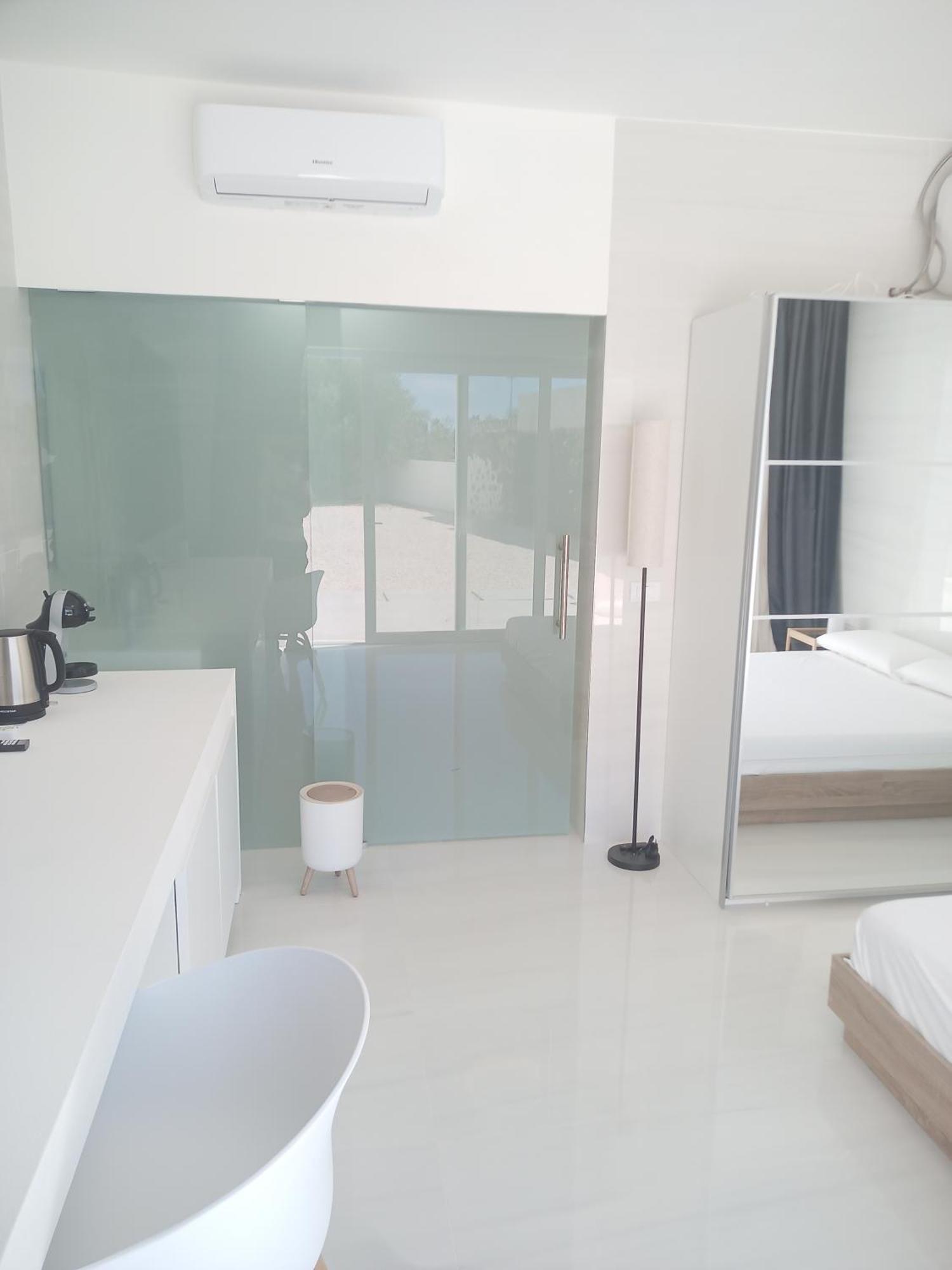 Smart Luxury Suites & Apartments 오로세 객실 사진