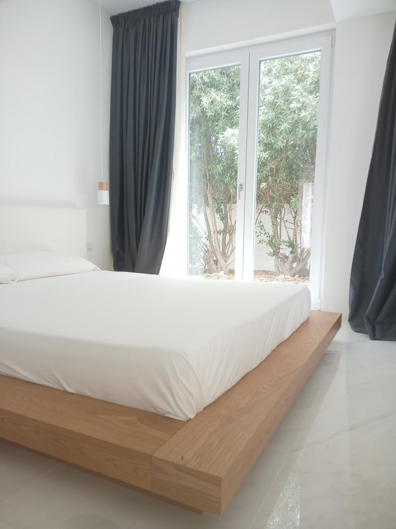 Smart Luxury Suites & Apartments 오로세 외부 사진
