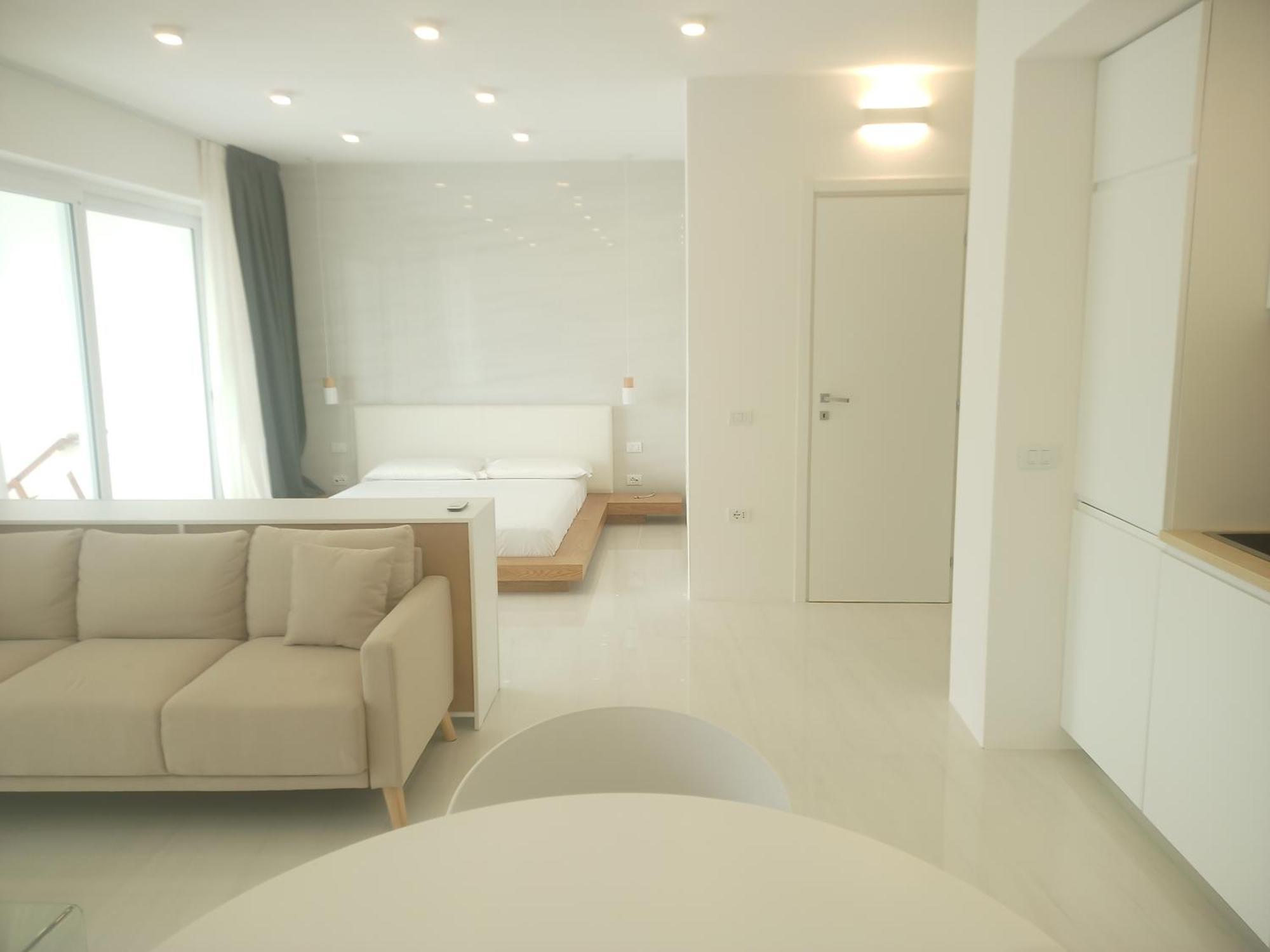 Smart Luxury Suites & Apartments 오로세 외부 사진