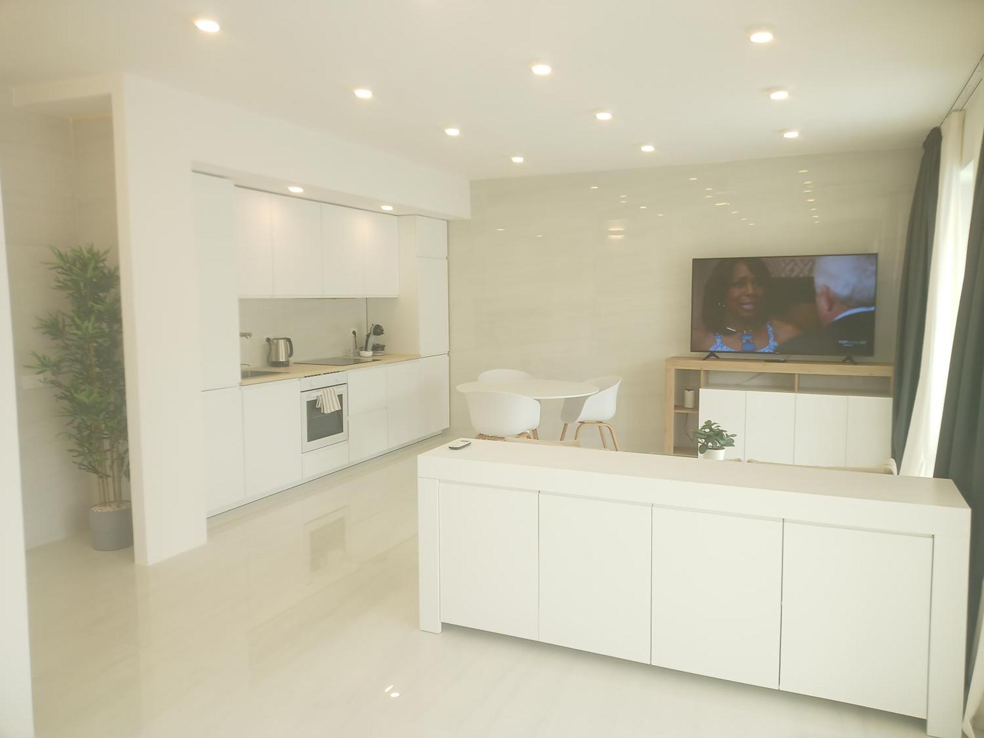 Smart Luxury Suites & Apartments 오로세 외부 사진