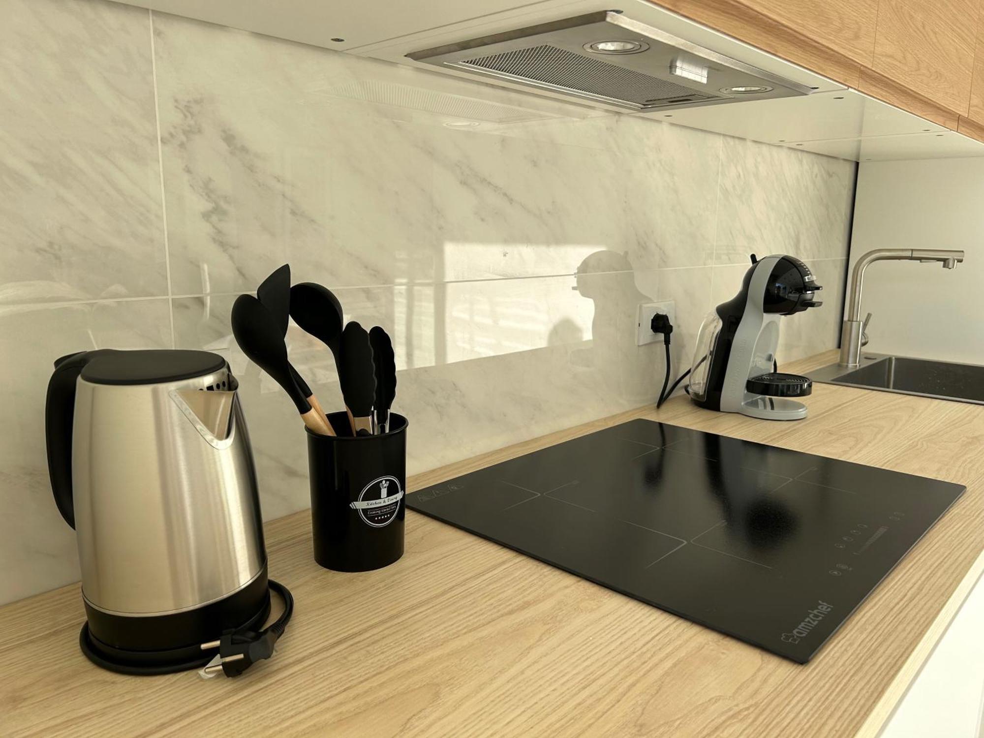 Smart Luxury Suites & Apartments 오로세 외부 사진