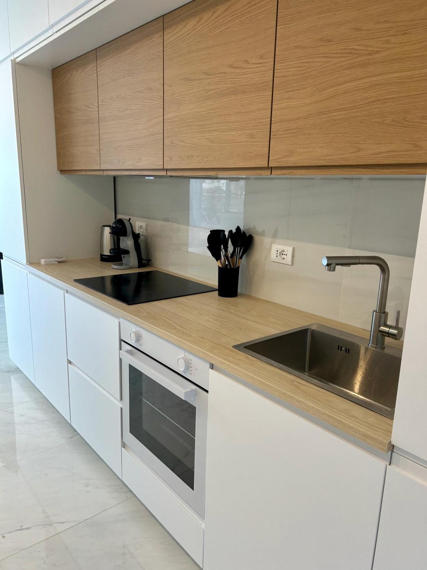 Smart Luxury Suites & Apartments 오로세 외부 사진